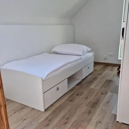 Rekreacni Domek V Ceskem Krasu Casa vacanze